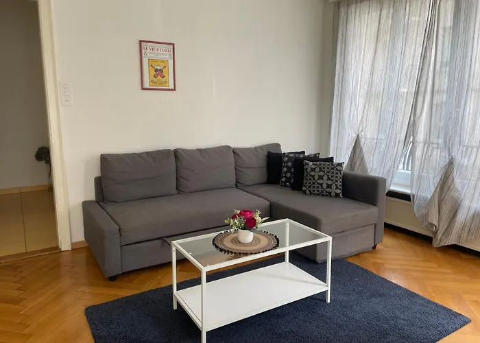 Proche De La Gare De Apartment *