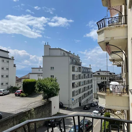 Proche De La Gare De Lozanna